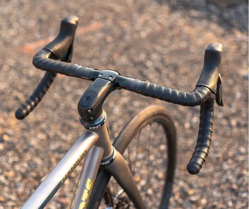 Moots VAMOOTS CRD Titanium Disc Frame and Kit: Electronic : Brushed Ti-2